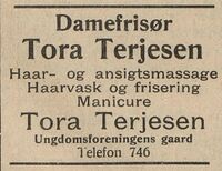 1917: Annonse for damefrisør Tora Terjesen. (Kilde: Tiden 24/11 1917)
