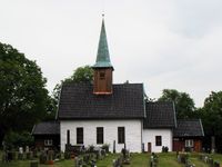 Nesodden kirke sett fra sør. Foto: Siri Johannessen (2014).